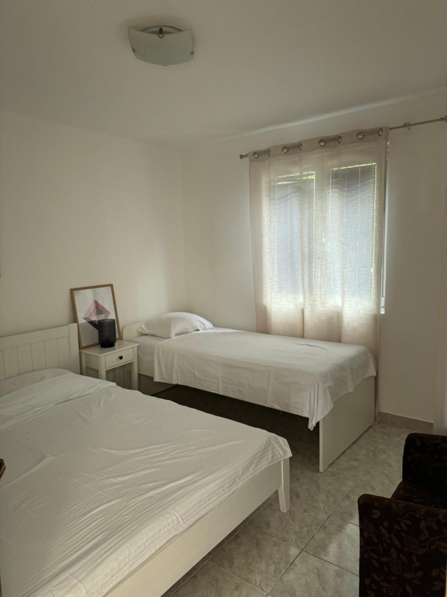 Hortus Apartments Свети-Стефан Экстерьер фото